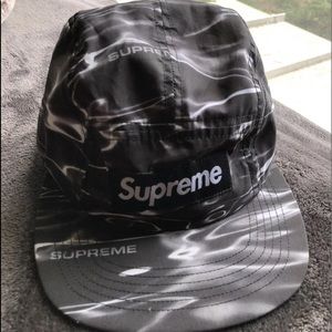Supreme Hat